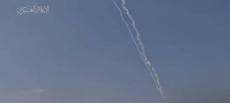 بالفيديو.. رشقات صاروخية تجاه المدن المحتلة والياسين 105 يدك جرفات الاحتلال