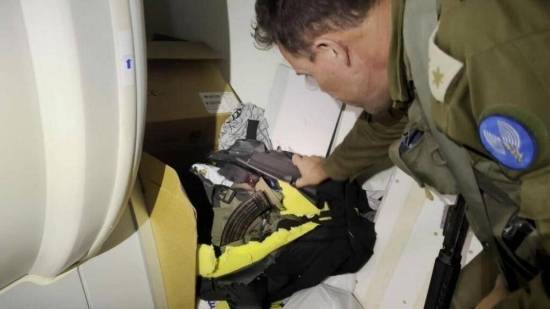 معلقون اسرائيليون يسخرون من جيشهم .. العالم يبصق عليكم