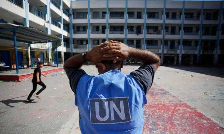 “أونروا” تعلن ارتفاع عدد شهداء موظفيها في غزة إلى 103