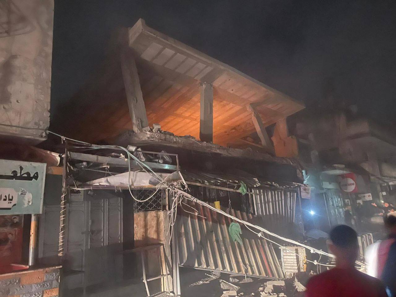 اليوم الـ43 للحرب على غزة.. ارتقاء 26 فلسطينيا بقصف الاحتلال حي سكني بخانيونس و5 في مخيم بلاطة بالضفة