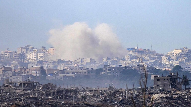 العفو الدولية: كثافة القصف الإسرائيلي وقسوته تكشف الاستهتار الصارخ بحياة الفلسطينيين