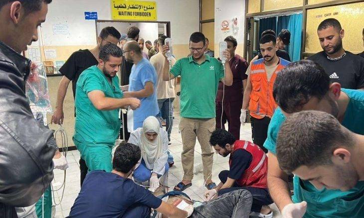 2600 مريض ونازح وطواقم طبية في المستشفى الإندونيسي المحاصر