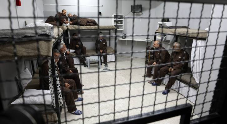 إدارة مصلحة السجون لدى الاحتلال تستعد لبدء الإفراج عن الأسرى الفلسطينيين