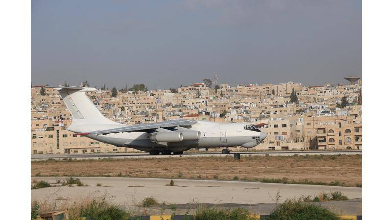 الأونروا تسير طائرة إمدادات طبية إلى غزة بالشراكة مع الهيئة الخيرية الهاشمية