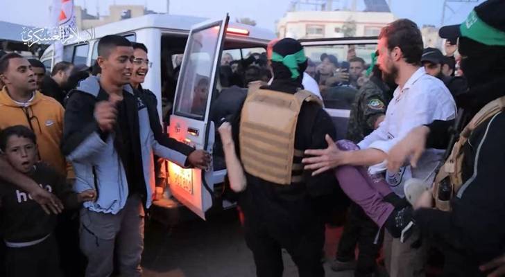 الاحتلال يتسلم القائمة الثانية لأسماء الاسرى المقرر الإفراج عنهم غدا