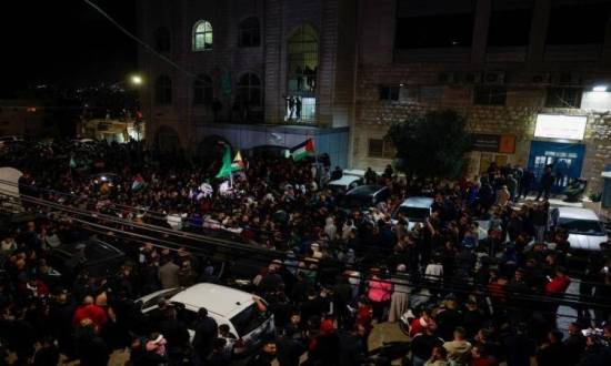 الاحتلال يفرج عن 39 معتقلا بينهم 6 سيدات و33 طفلاً