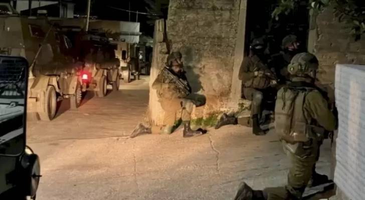 الجيش الإسرائيلي يعلن جنين منطقة عسكرية مغلقة بعد اشتباكات مسلحة مع مقاومين فلسطينيين