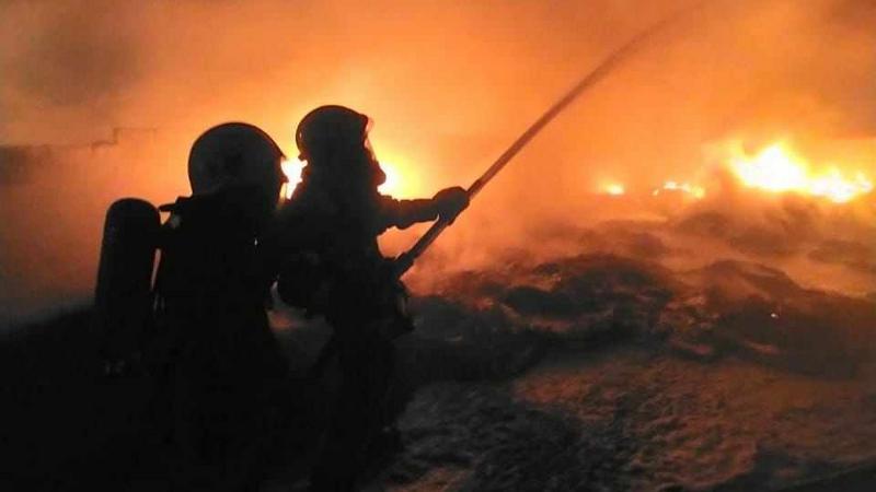 حريق ضخم في عمان والأمن يصدر بياناً .. صور