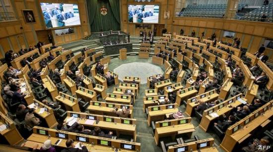 مجلس النواب يعقد جلسة الاثنين لمناقشة 11 سؤالًا نيابيًا