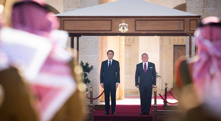الرئيس الفرنسي يزور الأردن ويلتقي الملك