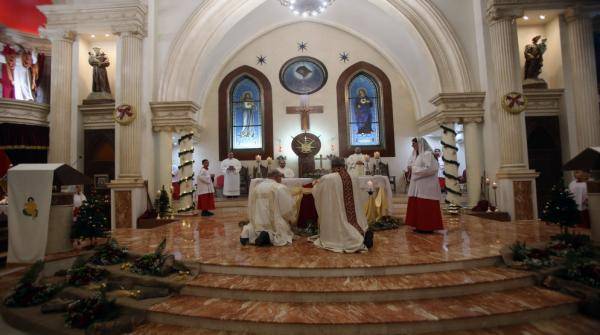 كنائس الأردن في عيد الميلاد صلوات بلا معايدات