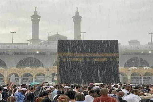 تساقط غزير للأمطار بمكة  فيديوهات