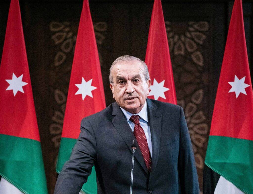 وزير الأشغال لـ نواب:لست راضيا عن الوزارة