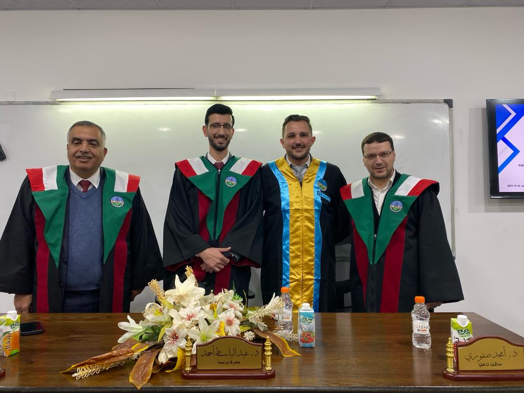 الماجستير للزميل عبدالله العمري في الإعلام الرقمي بتقدير جيد جداً