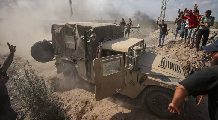 صحيفة عبرية تكشف تفاصيل ما جرى للاحتلال خلال إطلاق طوفان الأقصى