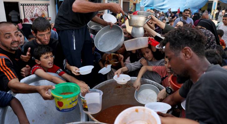 بتسيلم تطالب حكومة الاحتلال بالوقف الفوري للعدوان والمجاعة في غزة