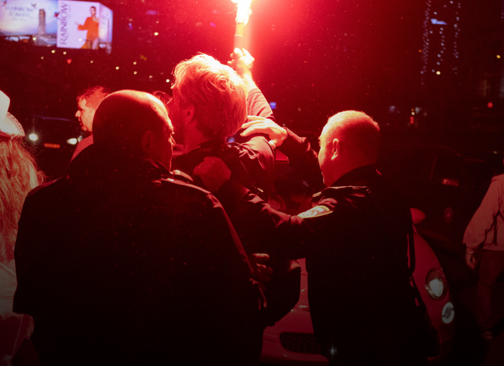 اسرائيل تخسر جيشها ومستوطنيها... مظاهرات غاضبة واعتقالات وسط تل أبيب