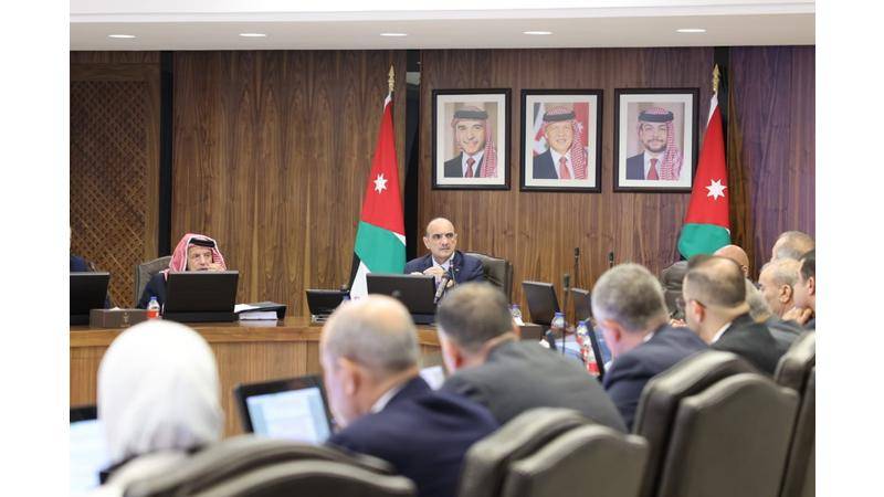 الحكومة تتخذ 4 قرارات في جلسة الأحد تفاصيل