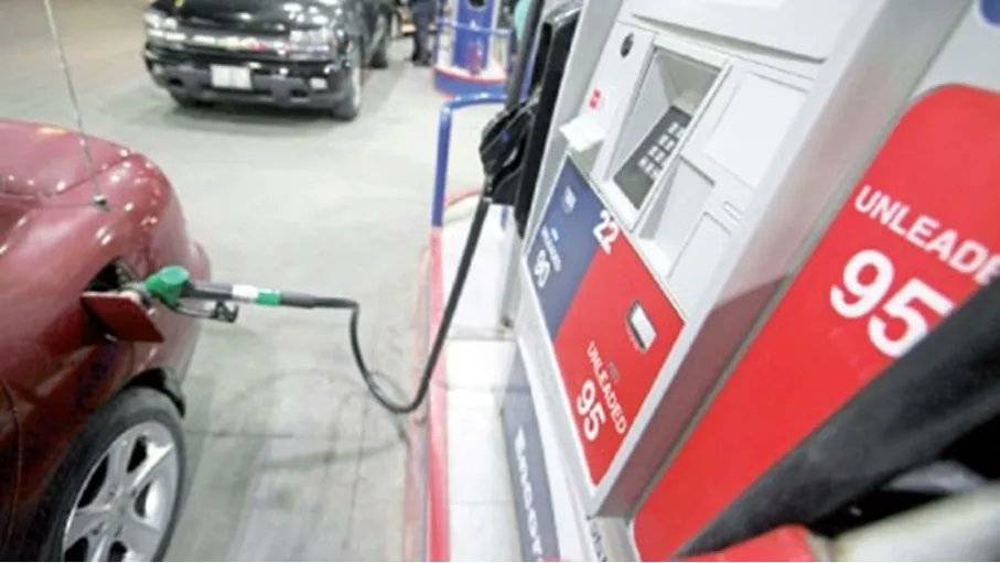 الحكومة: انخفاض بنزين 90 وارتفاع أوكتان 95 والسولار والكاز عالميًا