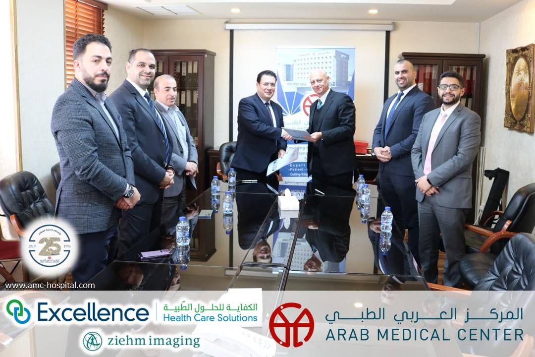 التكنولوجيا الأحدث عالمياً والأولى في الشرق الأوسط بنسب نجاح تصل الى 100 في عمليات العمود الفقري والكسور والعمليات الجراحية المعقدة الآن في المركز العربي الطبي