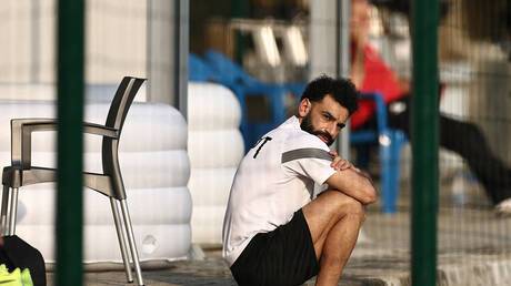 صدمة للجمهور المصري.. صلاح يغادر معسكر الفراعنة