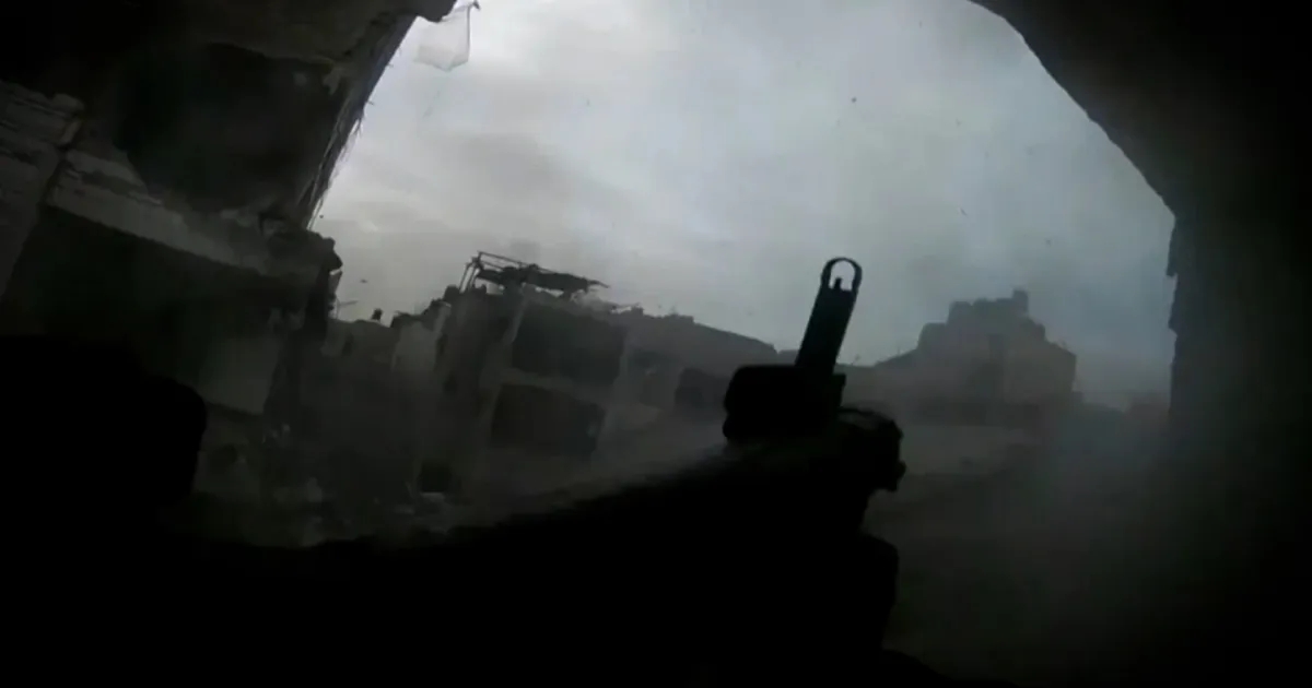 القسام تستهدف قوة إسرائيلية خاصة بقذيفة تي بي جي