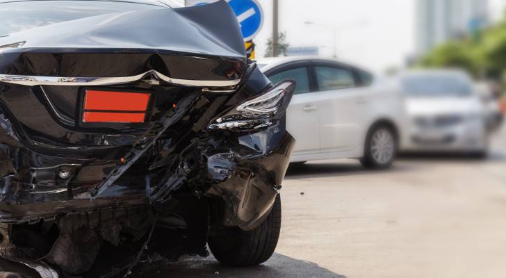 إصابة 10 أشخاص بحوادث سير في الأردن