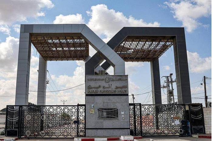 هيئة المعابر في غزة : اجلاء 61 أردنيا عبر معبر رفح اليوم السبت