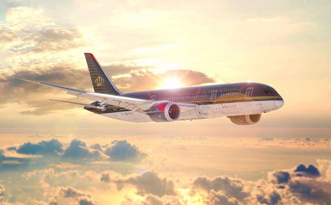 (مزحة) من مسافرة تتسبب بتأخير رحلة الملكية الاردنية للندن