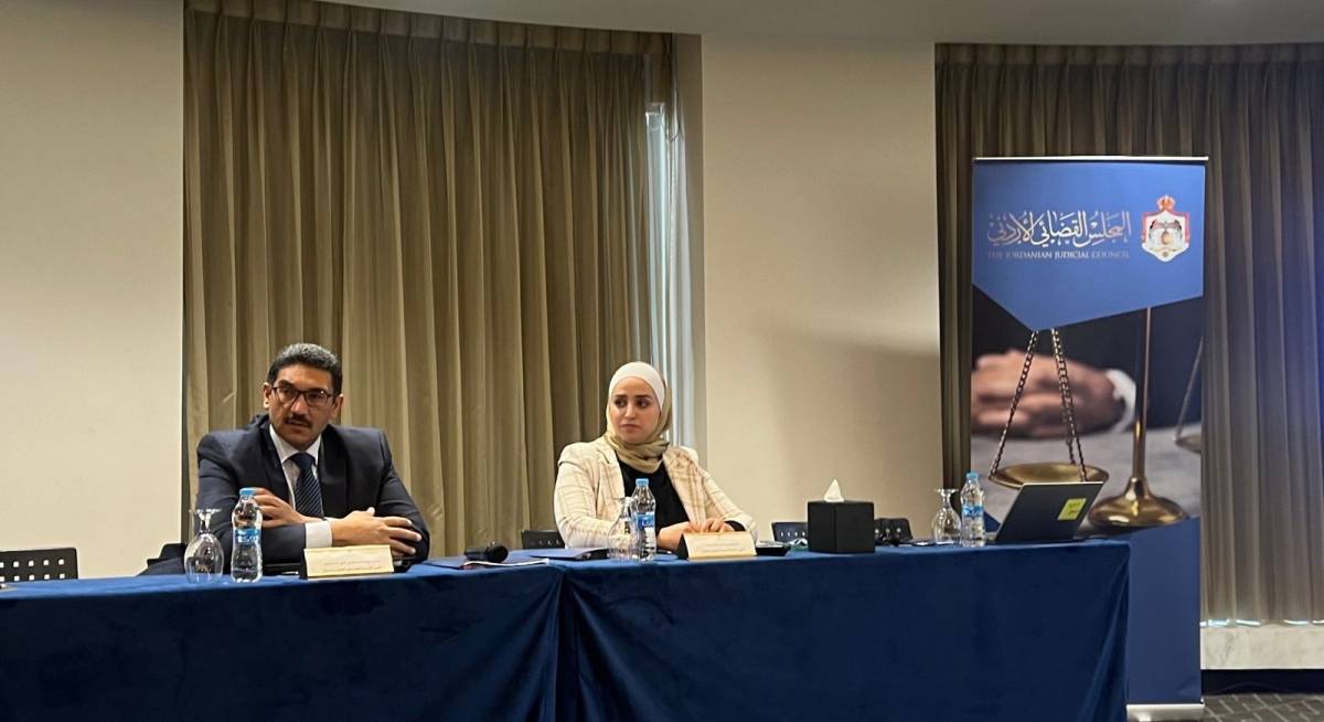 المجلس القضائي يعقد ورشة عمل لممثلي قطاع الإعلام
