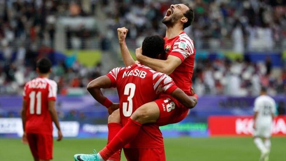 تألق لاعبي المنتخب الوطني في كأس آسيا يمنحهم عروضا احترافية متعددة