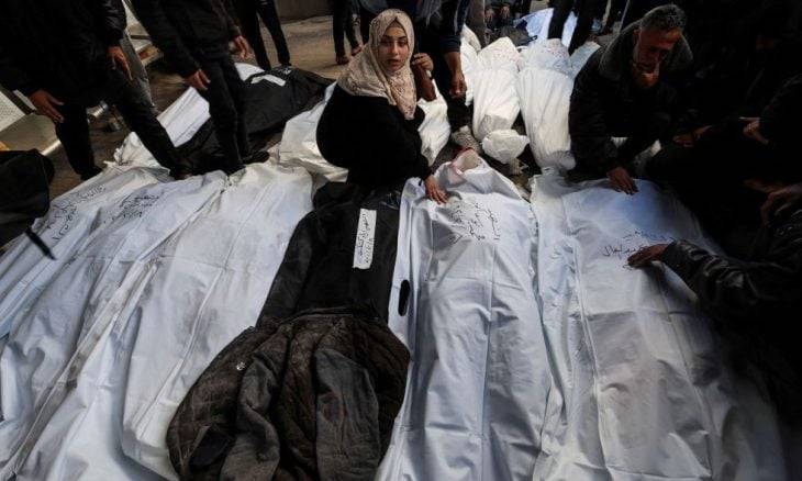 جيش الاحتلال يكثف ضرباته على رفح وجولة جديدة من مفاوضات التهدئة في القاهرة (فيديو)