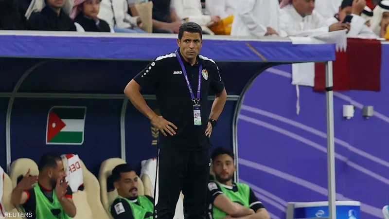عموتة يكشف أسباب خسارة الأردن لقب كأس آسيا.. ويشيد بالمنتخب