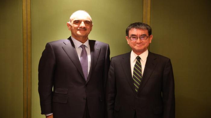 أبرز ما جاء بلقاء رئيس الوزراء ووزير التحول الرقمي الياباني