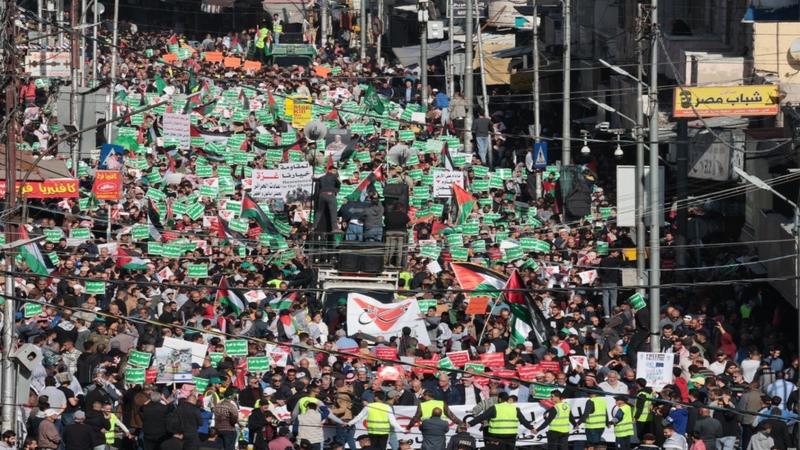 مجدداً مسيرات في محافظات المملكة تندد بالعدوان الإسرائيلي المستمر على غزة