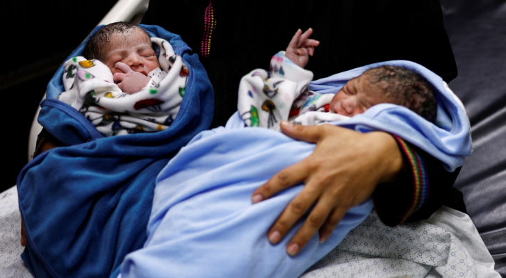 الرضع في غزة يواجهون الموت... والصحة تحذر