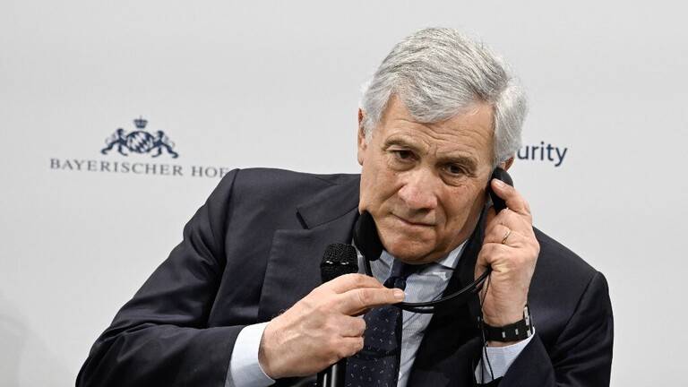 روما تنأى بنفسها عن مزاعم استخبارات أوروبية بشأن يد روسيا الخفية