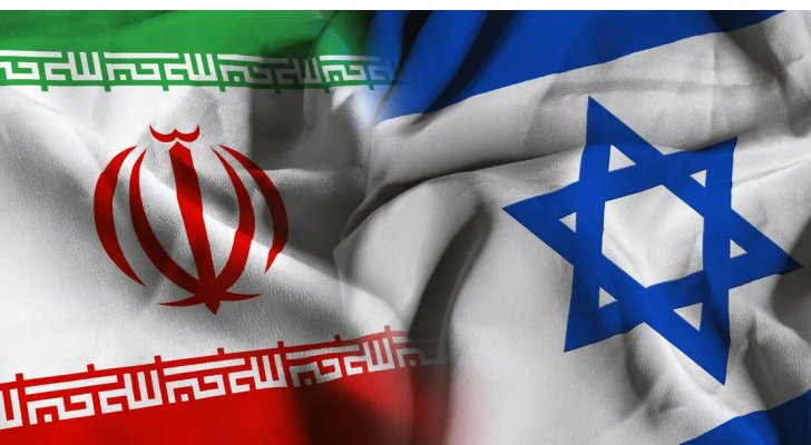 الاحتلال يبدأ اجتماع مجلس الحرب للرد على إيران