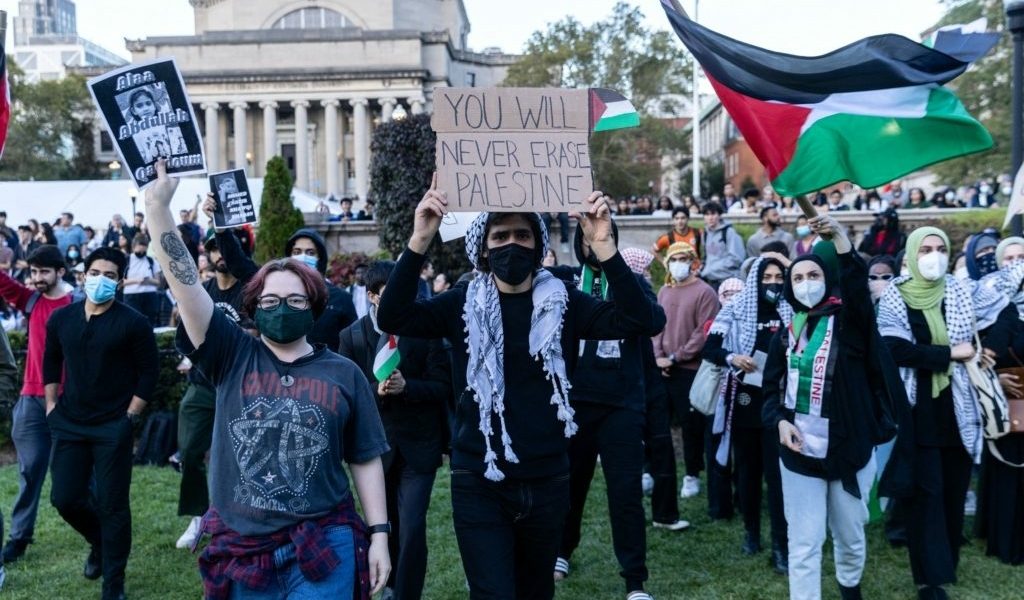 أول جامعة أمريكية “تخضع” لاحتجاجات الطلاب نصرةً لغزة.. هذا ما توصلت إليه إدارتها بالاتفاق مع الطلبة
