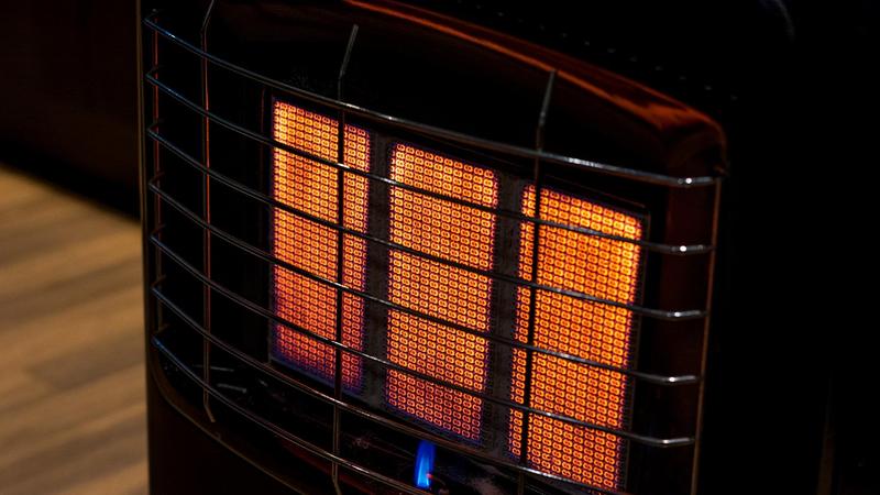 4 وفيات من عائلة واحدة اختناقا بمدفأة غاز في بلدة النعيمة جنوب إربد