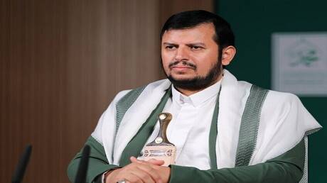 الحوثي: أصابعنا على الزناد وحاضرون بقوة