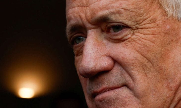 لليهود الفاشيين: هل سمح لكم ربكم “فجأة” ببيع “إرث الأجداد” في غزة لـ”رجل تافه غير يهودي”؟