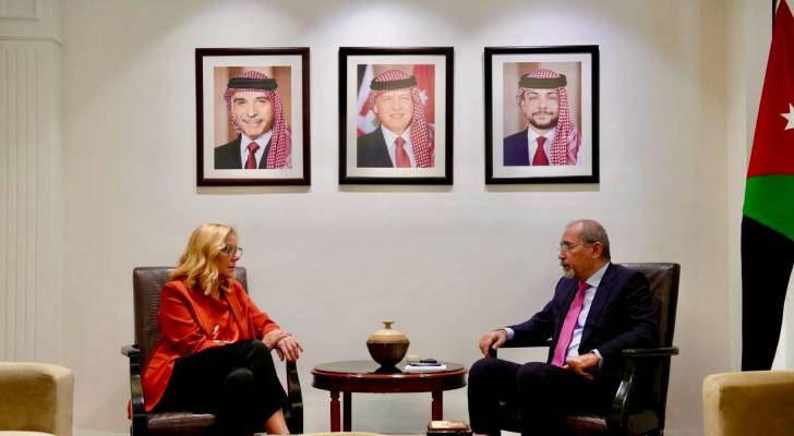 الصفدي يستقبل كبيرة منسّقي الشؤون الإنسانية وإعادة الإعمار في غزة