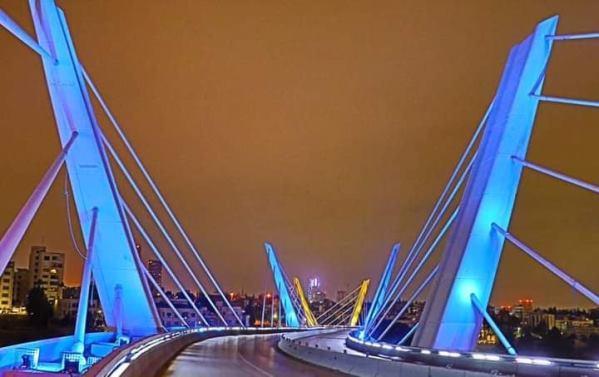 الاستمرار بإغلاق جسور عمان بعد 11 ليلاً حتى انتهاء المنخفض (اسماء)