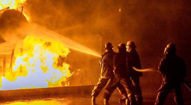 وفاة طفلتين إثر إندلاع حريق بمنزل في أبو علندا  و13 إصابة بسبب المدافئ