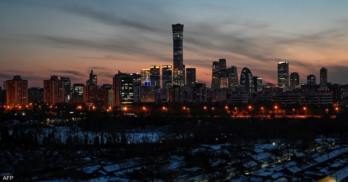 شركة صينية تمهل موظفيها العزاب للزواج قبل سبتمبر أو الطرد