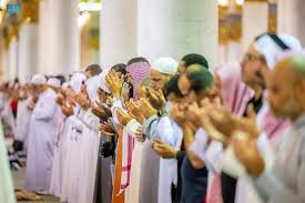 وزير الأوقاف يحدد عدد ركعات صلاة التراويح