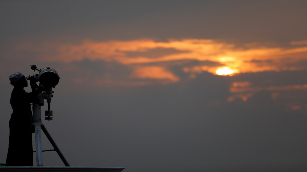 الأردن يتحرى هلال شهر رمضان اليوم