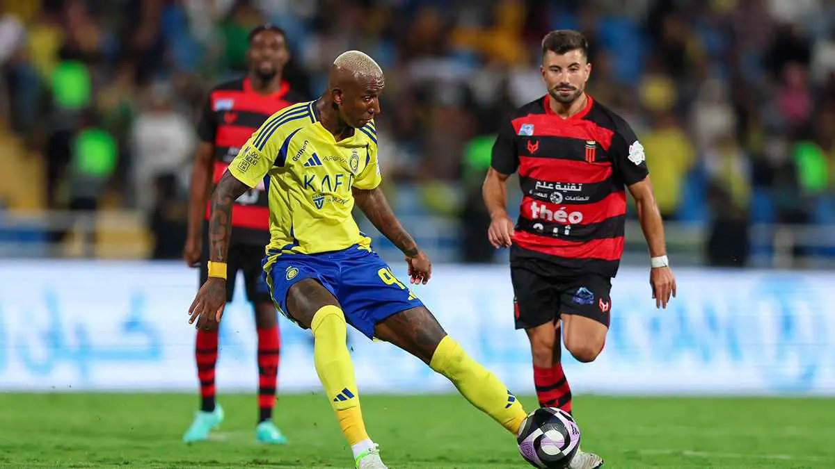 تعليق جنوني من تاليسكا بعد خسارة النصر أمام العروبة