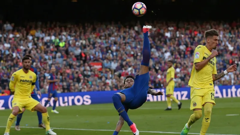 برشلونة لنيمار: اجلب السياح وسوّق الكراسي حتى تعود